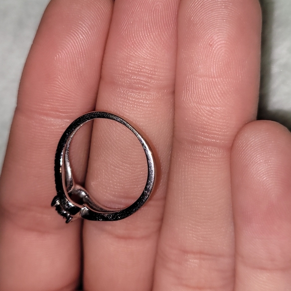 Diamond ring - Picture 5 of 5